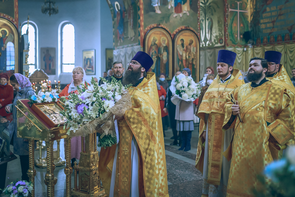 Шахтинская епархия Покровский кафедральный собор