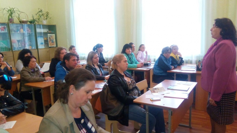 В Донецке прошли родительские собрания в школах, посвященные выбору предмета ОПК в 4 классах
