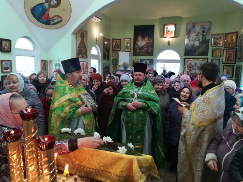 В городе Шахты состоялось праздничное богослужение, посвященное престольному празднику святого праведного Иоанна Кронштадтского