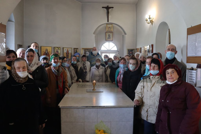 Панихидой почтили память местночтимого исповедника Христова и подвижника Донбасса иеромонаха Серафима (Калинина) в храме Донской иконы Богородицы г. Новошахтинска