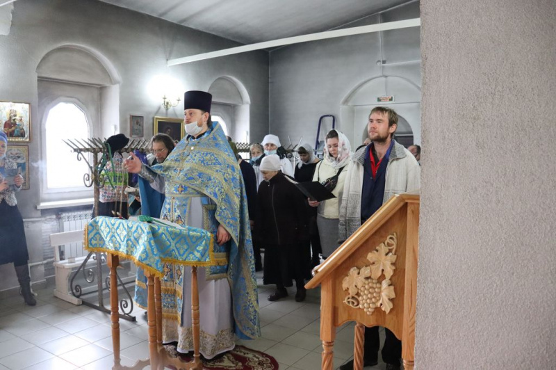 В храме в честь Донской иконы Богородицы г. Новошахтинска прошла акция «За жизнь»