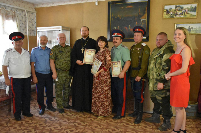 Яркий старт открытого, окружного фестиваля казачьей православной культуры и творчества «Под Покровом Пресвятой Богородицы» 