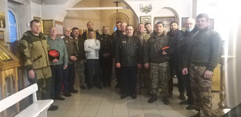 В Донском храме г. Новошахтинска состоялась традиционная встреча казаков станицы Мало-Несветаевской с духовником
