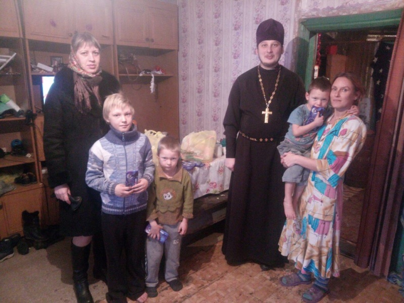 В дни Рождественских святок в ст. Боковской прошла традиционная благотворительная акция «Рождественский дар»