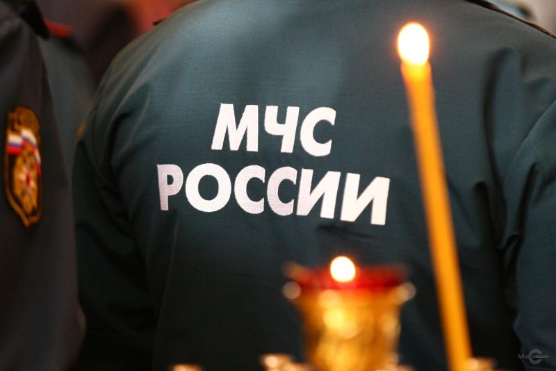 В праздник иконы Божией Матери «Неопалимая Купина», сотрудники МЧС России по традиции приняли участие в молебнах, совершаемых по всей стране
