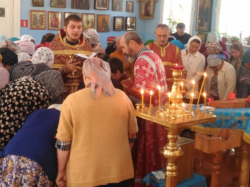Молебен о страждущих недугами винопития и наркомании состоялся в храме Иоанна Предтечи ст. Боковской