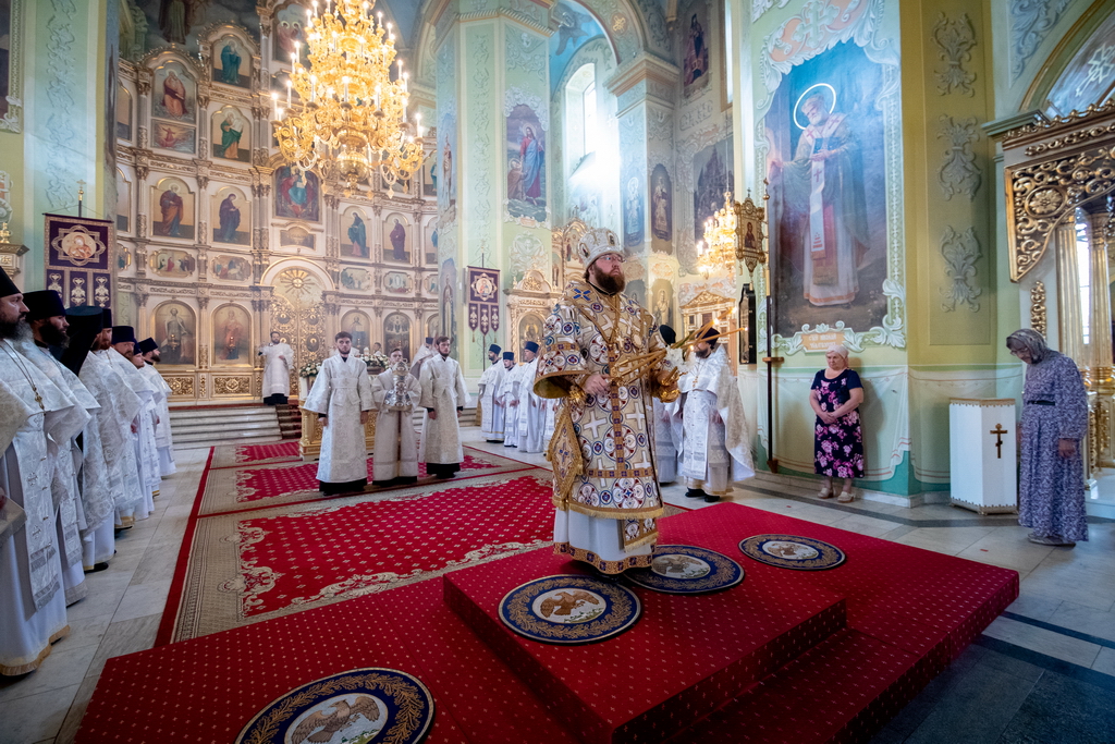 Шахтинская епархия Покровский кафедральный собор