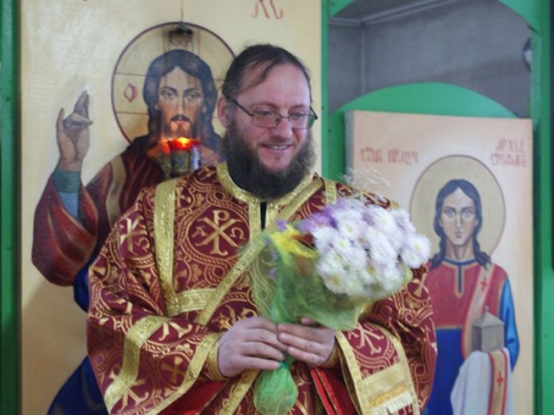 В Покровском Верхнемакеевском мужском монастыре поздравили насельника обители иеродиакона Викентия с Днем Ангела