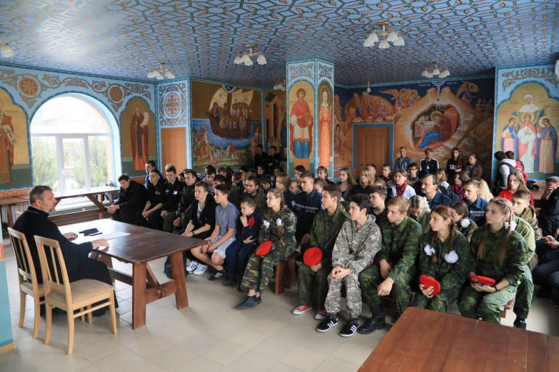 В рамках Молодежного епархиального фестиваля «Свежий ветер 2019» прошел двухдневный обучающий семинар «Школа выживания»