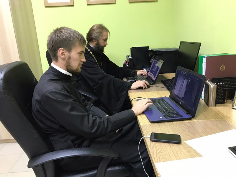 В Донской митрополии прошел итоговый тур Кирилло-Мефодиевской олимпиады по Священной истории и Закону Божию среди воспитанников воскресных школ