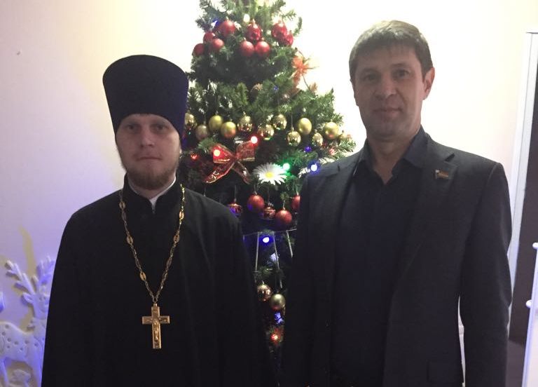 Благочинный Зверево-Никольского округа провел рабочую встречу с депутатом городской Думы, обсудив соработничество
