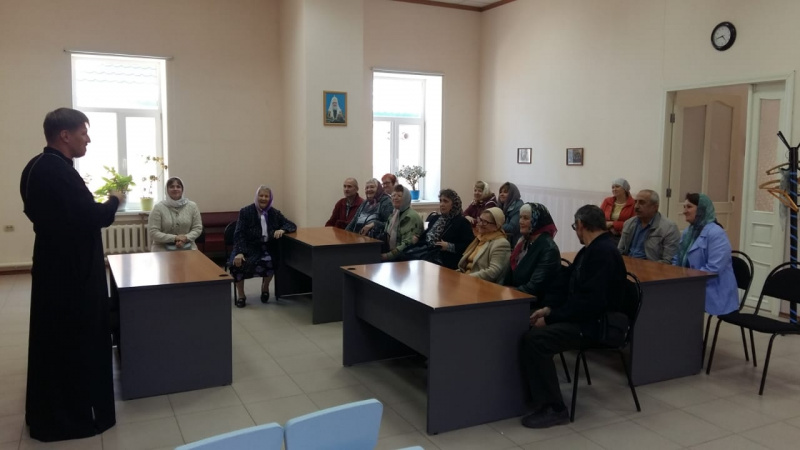 В храме Покрова Пресвятой Богородицы Каменского благочиния развиваются занятия с глухими и слабослышащими