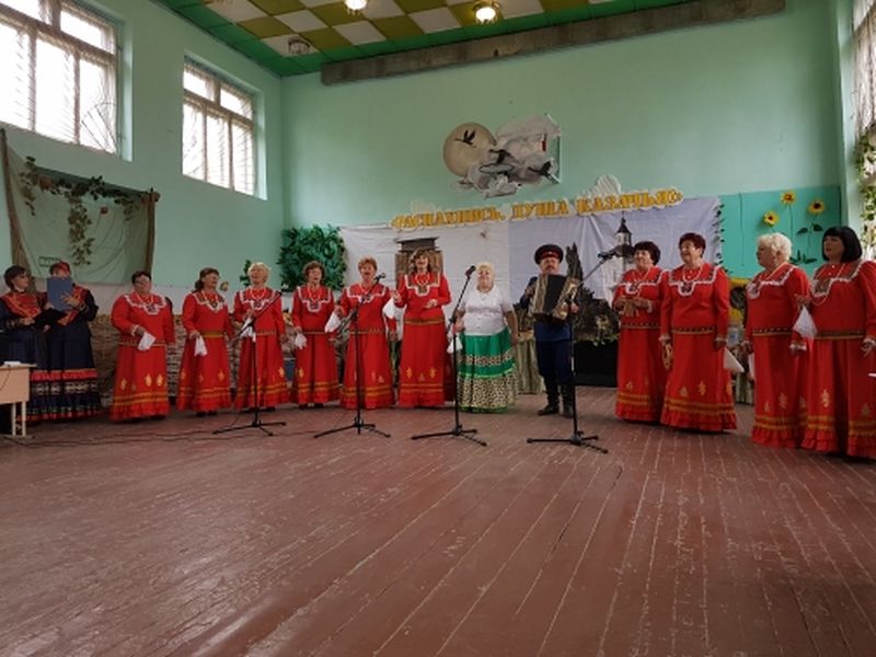 В Родионово-Несветайском благочинии состоялся районный этнический фестиваль-конкурс «Распахнись, душа казачья!»