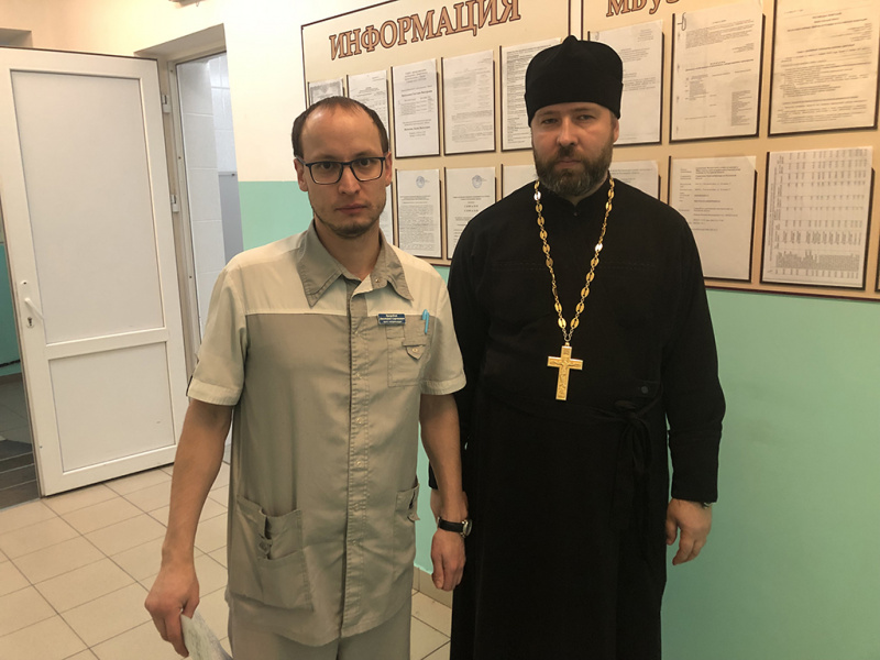 Миссия Церкви в режиме ЧС. На место ДТП и в больницы к пострадавшим поспешили священники Шахтинской епархии