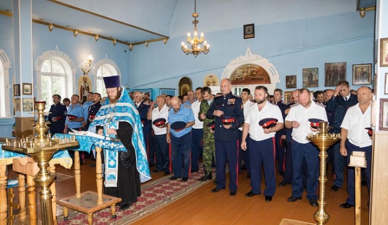 В храме Иоанна Предтечи станицы Боковской совершен молебен перед Донским образом Пресвятой Богородицы для казаков Верхне-Донского казачьего округа