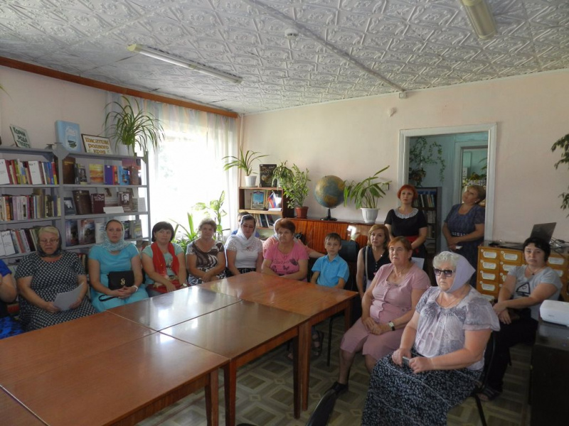 В Гуково прошла лекция по случаю 100-летия смерти Романовых