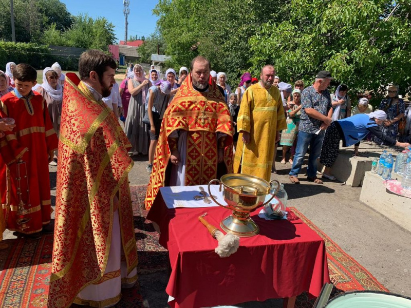 В Свято-Пантелеимоновском храме г. Миллерово прошли торжества, посвященные престольному празднику