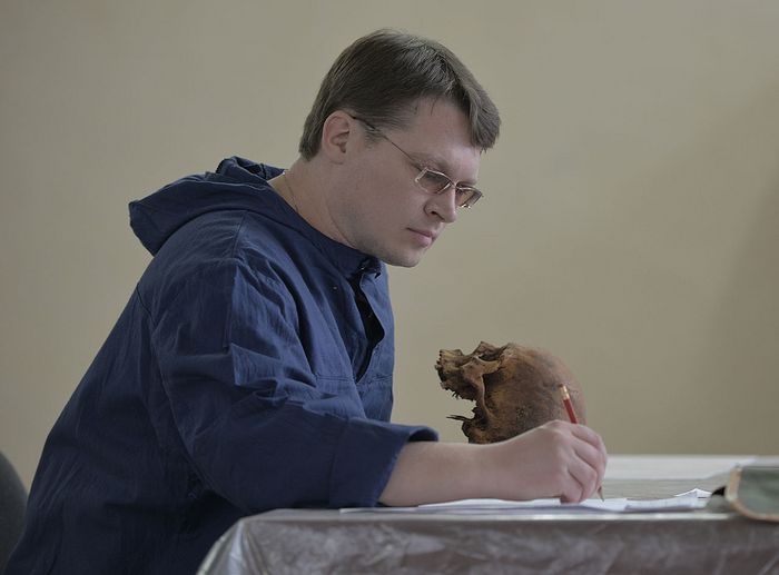 ДЕНИС ПЕЖЕМСКИЙ: «СЛИШКОМ МНОГОЕ УКАЗЫВАЕТ НА ТО, ЧТО ЭТО ПОДЛИННЫЕ ОСТАНКИ»