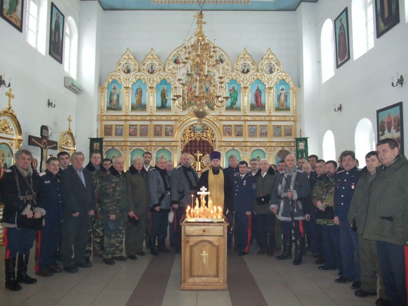 В Каменск-Шахтинском благочинии состоялась панихида, посвященная геноциду казачества