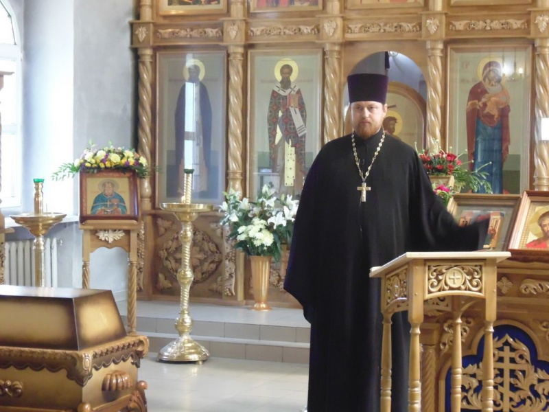 ÐÑÐ°Ð·Ð´Ð½Ð¸ÑÐ½Ð¾Ðµ Ð¿Ð¾Ð·Ð´ÑÐ°Ð²Ð»ÐµÐ½Ð¸Ðµ ÑÐ¾ Ð¡Ð²ÐµÑÐ»ÑÐ¼ Ð¥ÑÐ¸ÑÑÐ¾Ð²ÑÐ¼ ÐÐ¾ÑÐºÑÐµÑÐµÐ½Ð¸ÐµÐ¼