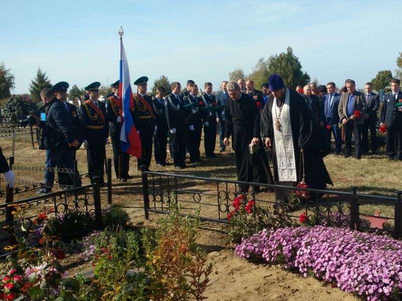 Благочинный Миллеровского округа иерей Максим Кибанов принял участие во Всероссийской акции «Вахта памяти» по погибшим воинам пограничникам
