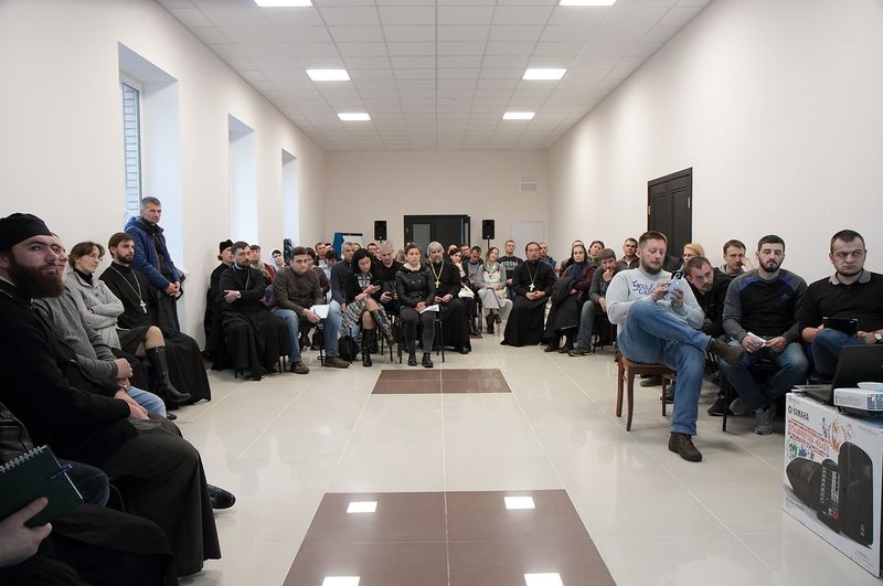 Сотрудники и воспитанники реабилитационного центра для наркозависимых х. Маркин приняли участие в слете православных реабилитационных центров