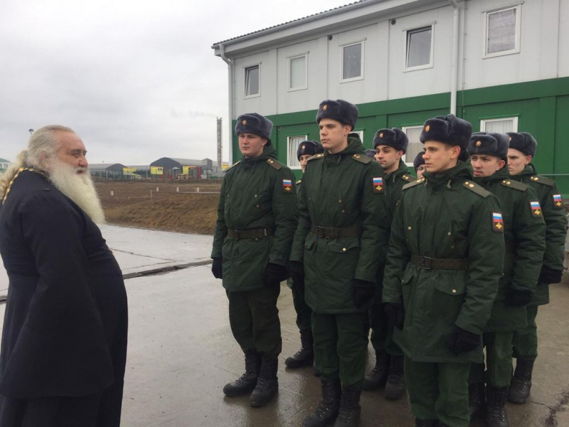 Иеромонах Николай (Наметышев) с пастырским визитом посетил воинов инженерного батальона