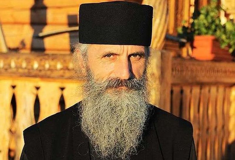 ДИРЕКТОР БАНКА, СТАВШИЙ МОНАХОМ