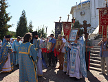 В день престольного праздника духовенство Шахтинской епархии совершило Божественную литургию в храме Донской иконы Божией Матери г. Новошахтинска