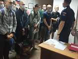 Протоиерей Роман Амплеев благословил новобранцев весеннего призыва военного комиссариата города Новошахтинска