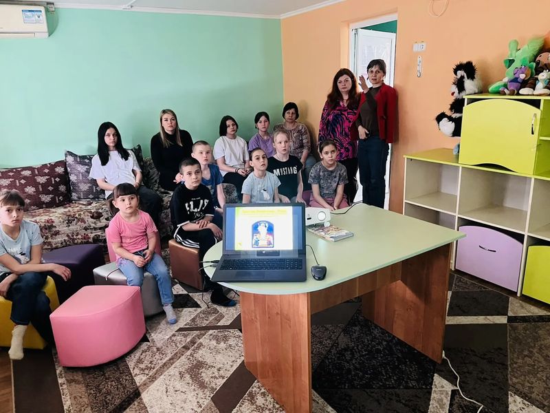 В реабилитационном центре Кашарского района прошла познавательная программа «Традиции светлой Пасхи»