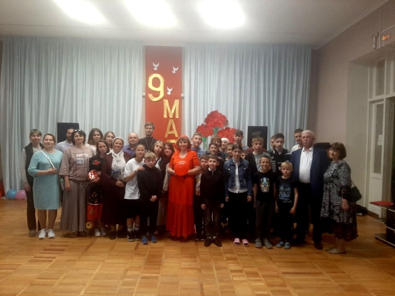 Праздник Пасхи в Центре помощи детям города Шахты