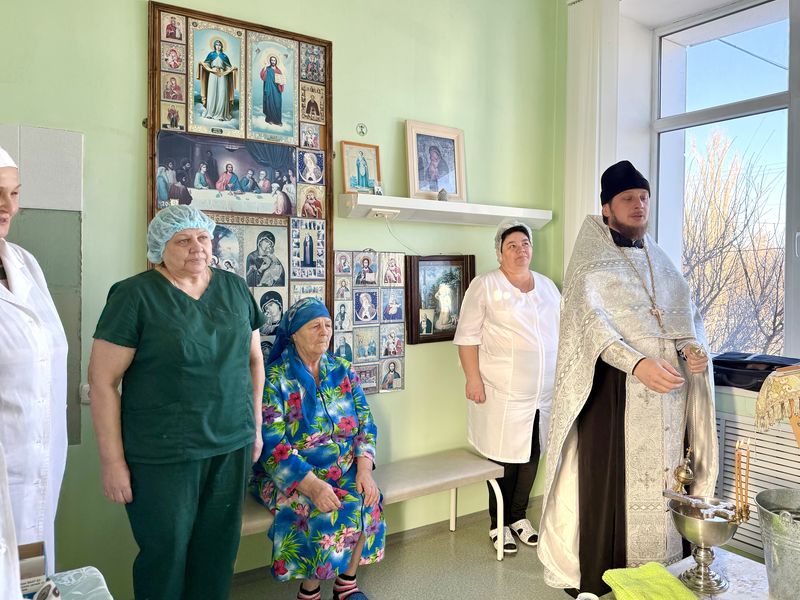 Духовное окормление районной больницы в станице Боковской