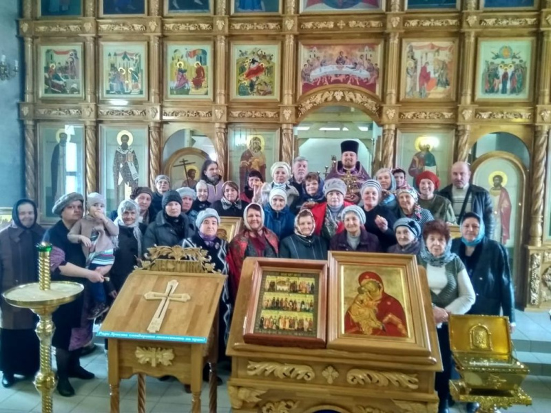 В Новошахтинске прошло торжественное богослужение, посвященное дню памяти Сорока мучеников Севастийских и 7-летию протоиерейства настоятеля Донского храма священника Романа Амплеева
