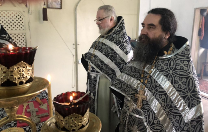 В храме святителя Тихона Задонского пос. Тарасовский состоялось соборное богослужение священнослужителей Тарасовского благочиния