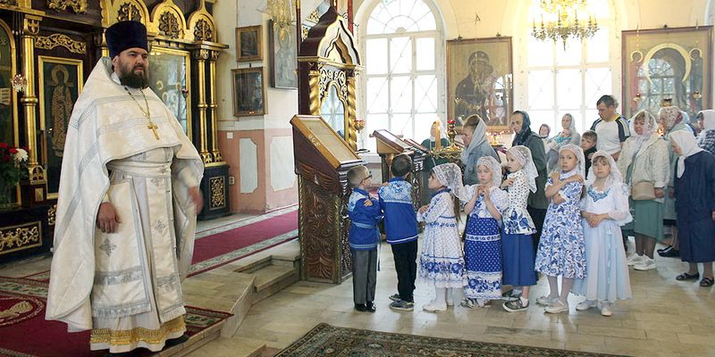 ИЕРЕЙ ВАСИЛИЙ ПИСЦОВ: «ТРАТЬТЕ ВРЕМЯ НА ВОСПИТАНИЕ ДЕТЕЙ»