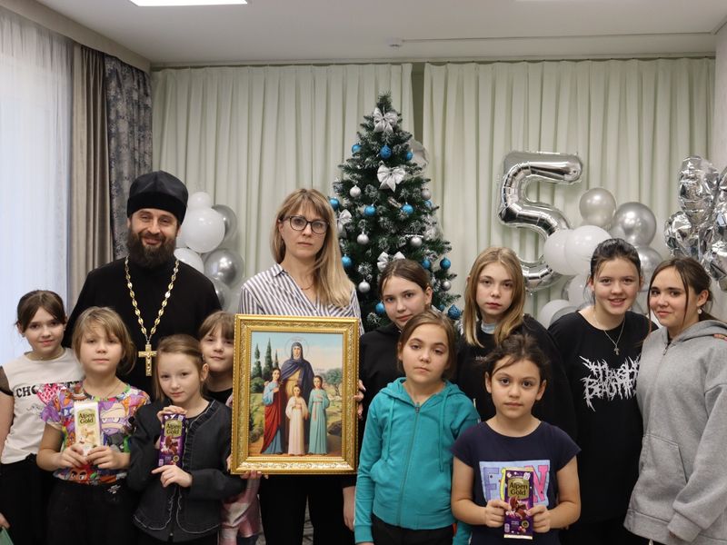 Социальный приют для детей и подростков Октябрьского района «Огонек» уже четверть века помогает детям с недетскими жизненными проблемами