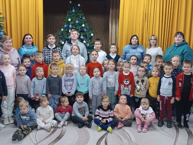 Воспитанники воскресной школы Пантелеимоновского храма выступили в детском саду № 28