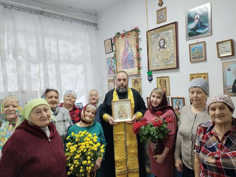 Молебен в молельной комнате иконы Божией матери «Иверская» хутора Марьяны