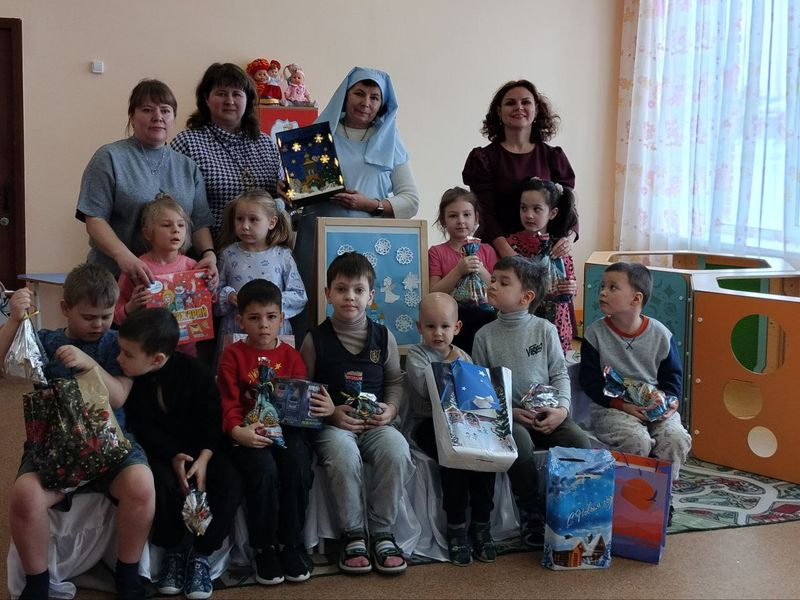 Праздник в честь Святок и Новолетия в новошахтинском детском саду «Глория»