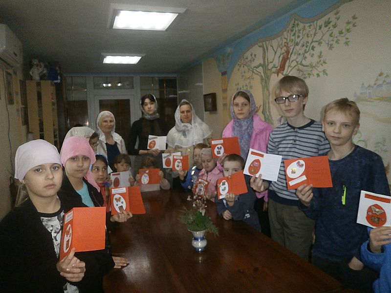 Творить добро учимся с детства