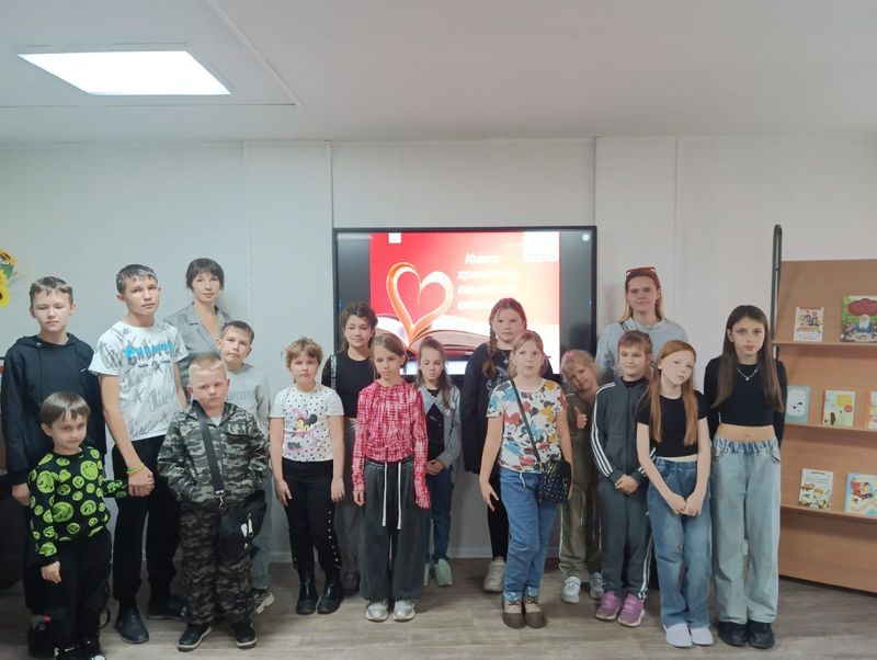 «Книга – хранитель семейных ценностей»: в рамках Димитриевских чтений в Донецке прошли встречи с учащимися