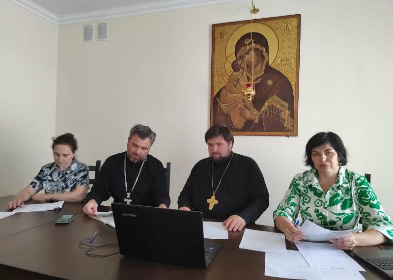 В Донской митрополии определены победители первого (регионального) этапа межрегионального конкурса образовательных экскурсионных маршрутов среди школьников ЮФО «Времен связующая нить»