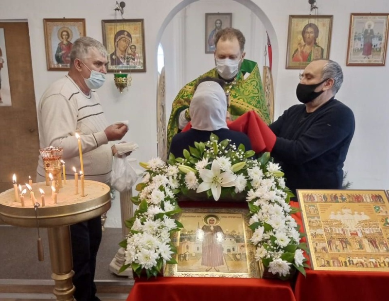 В храме блаженной Ксении Петербургской пос. Садовый отметили престольный праздник