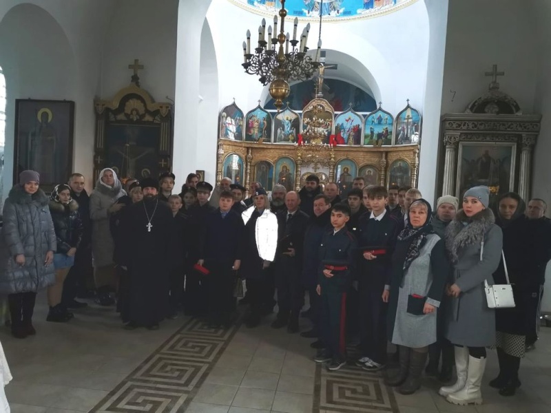 Память репрессированных казаков почтили молитвой В Покровском храме г. Красный Сулин