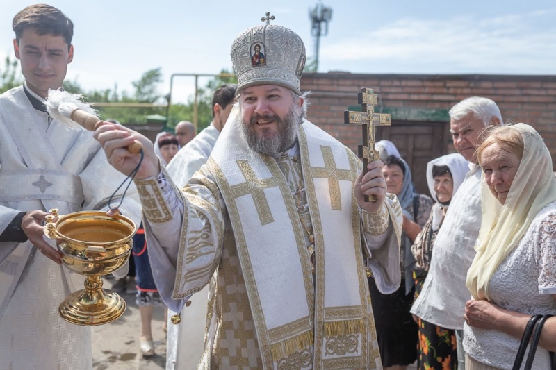 В Престольный день Преосвященнейший епископ Симон совершил Божественную литургию в храме Вознесения Господня города Шахты