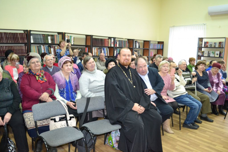 Протоиерей Роман Амплеев принял участие в торжественном мероприятии, посвященном 70-летию Всероссийского общества слепых в г. Новошахтинске