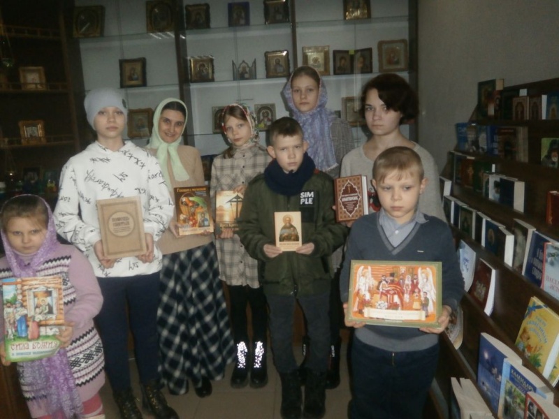 «Первая печатная книга на Руси – Апостол»