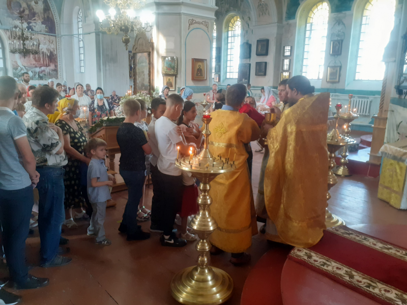 В храме святителя Тихона Задонского отметили главное храмовое торжество