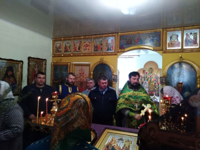 Вход Господень в Иерусалим в храме Николая Чудотворца сл. Кашары